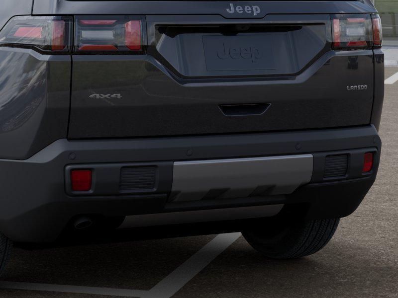 New 2026 Sting-Gray Clear-Coat Exterior Paint Jeep Laredo image 39