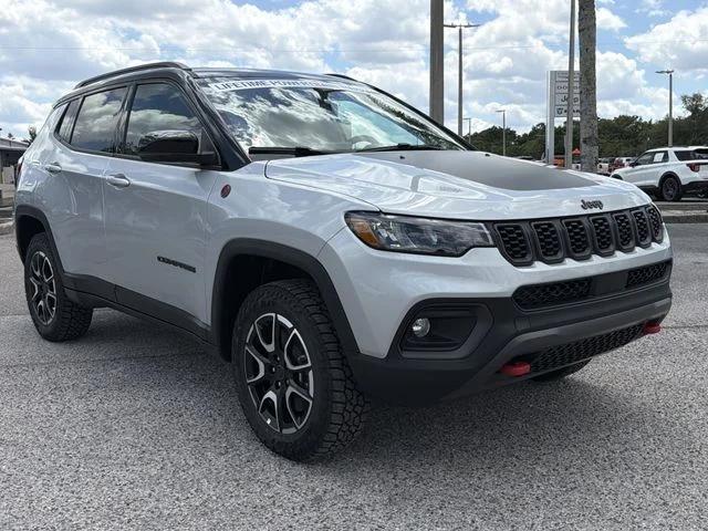 2026 Jeep Compass COMPASS TRAILHAWK 4X4 2026 Jeep Compass COMPASS TRAILHAWK 4X4