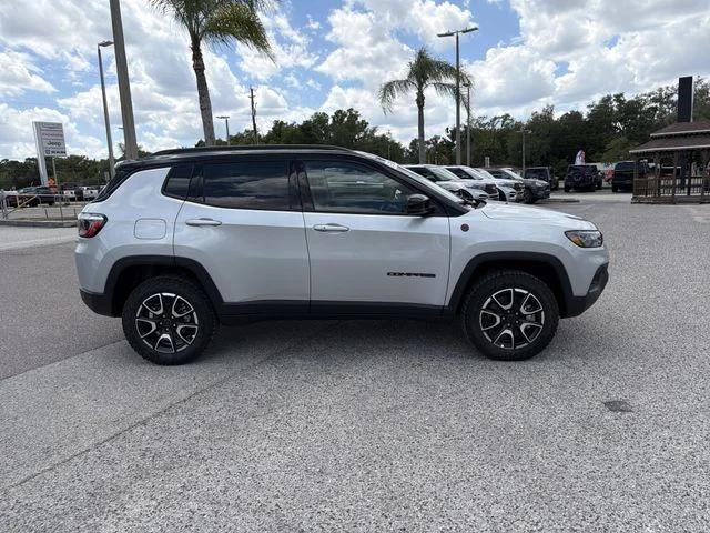 2026 Jeep Compass COMPASS TRAILHAWK 4X4 2026 Jeep Compass COMPASS TRAILHAWK 4X4