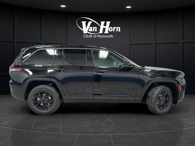 2026 Jeep Grand Cherokee GRAND CHEROKEE LAREDO ALTITUDE 4X4