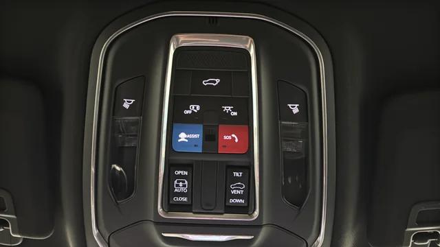 2026 Jeep Grand Cherokee Altitude 4x4