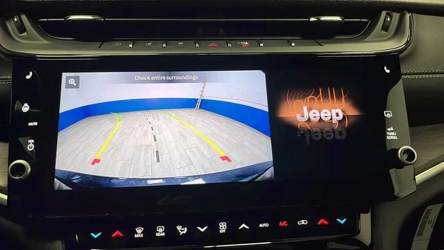 2026 Jeep Grand Cherokee Altitude 4x4