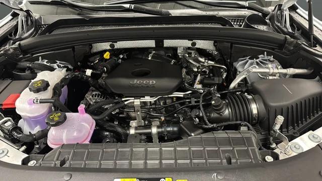 2026 Jeep Grand Cherokee Altitude 4x4