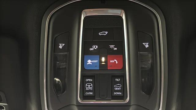 2026 Jeep Grand Cherokee Altitude 4x4