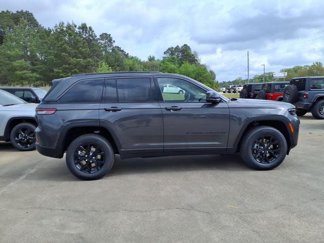 2026 Jeep Grand Cherokee Altitude 4x2