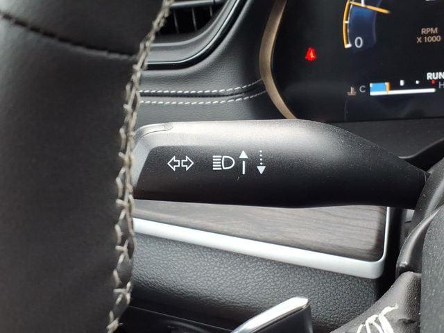 2026 Jeep Grand Cherokee Altitude 4x2