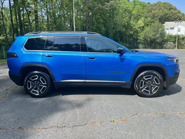 2026 Jeep Cherokee CHEROKEE LAREDO 4X4