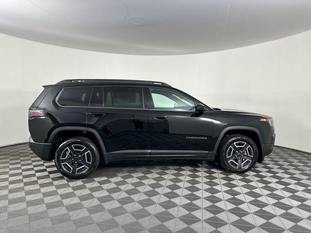 2026 Jeep Cherokee Laredo 4x4