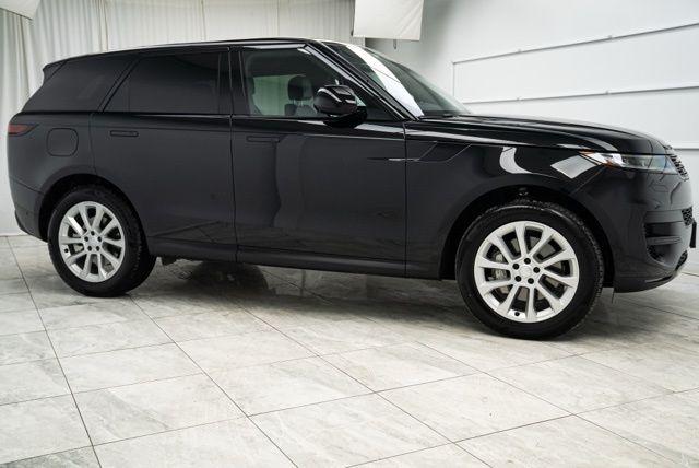 2025 Land Rover Range Rover Sport P360 S