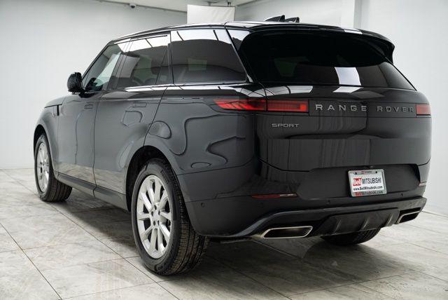 2025 Land Rover Range Rover Sport P360 S