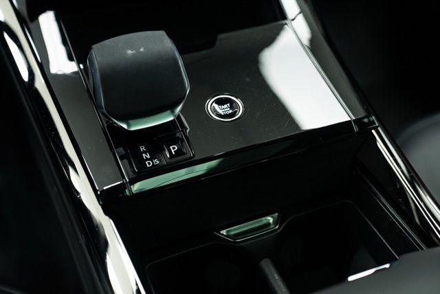 2025 Land Rover Range Rover Sport P360 S