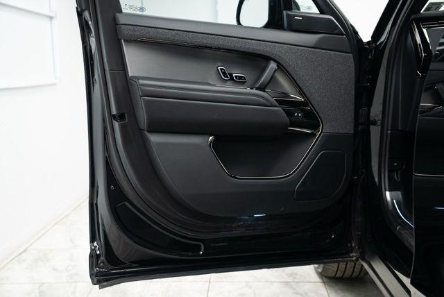 2025 Land Rover Range Rover Sport P360 S
