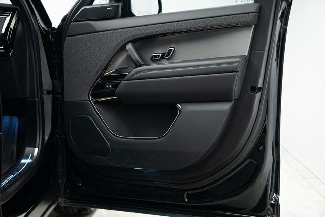2025 Land Rover Range Rover Sport P360 S