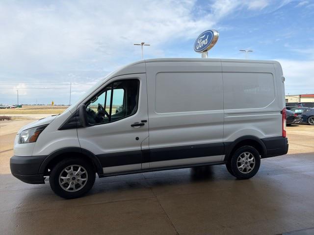 2015 Ford Transit 130 WB Medium Roof Cargo