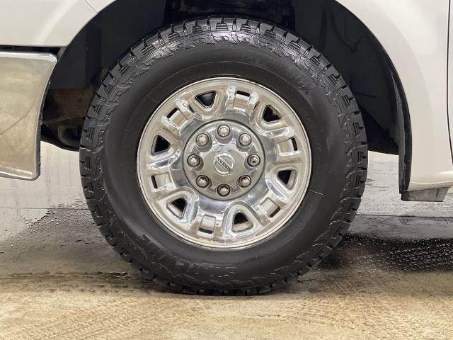 2015 Nissan 3500 SL V8