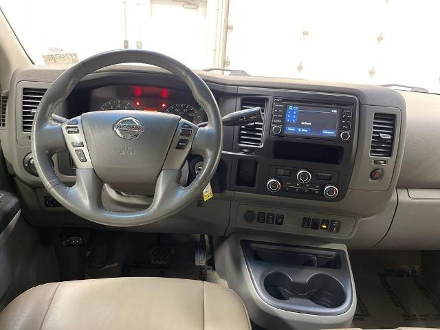 2015 Nissan 3500 SL V8