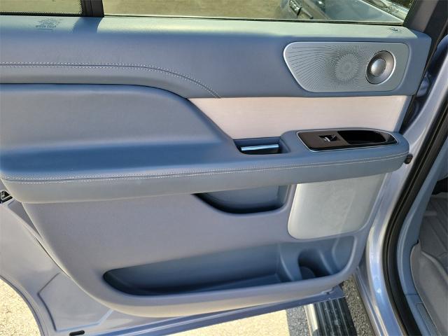 2024 Lincoln Navigator Black Label L