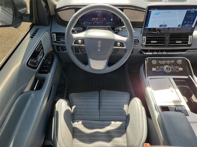 2024 Lincoln Navigator Black Label L