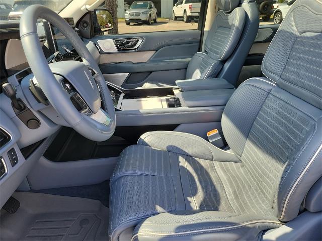 2024 Lincoln Navigator Black Label L