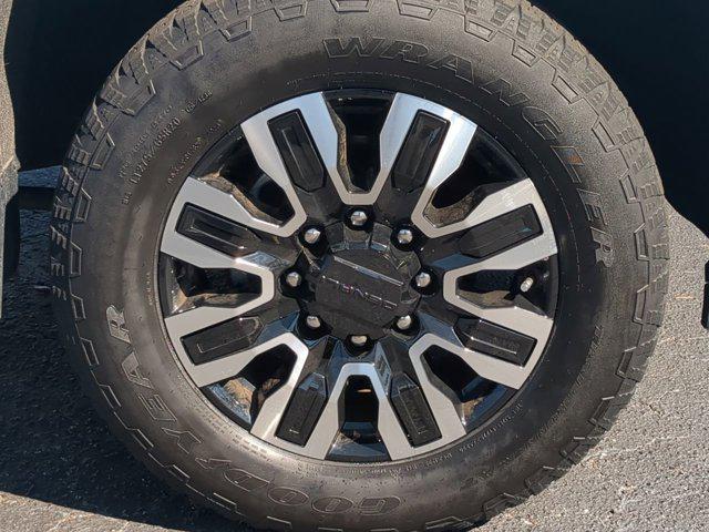 2024 GMC Sierra 3500HD 4WD Crew Cab Long Bed Denali Ultimate