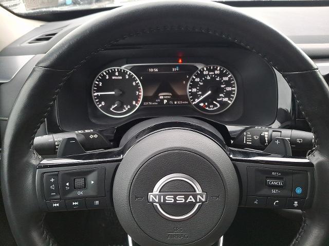 2023 Nissan Pathfinder SL 4WD