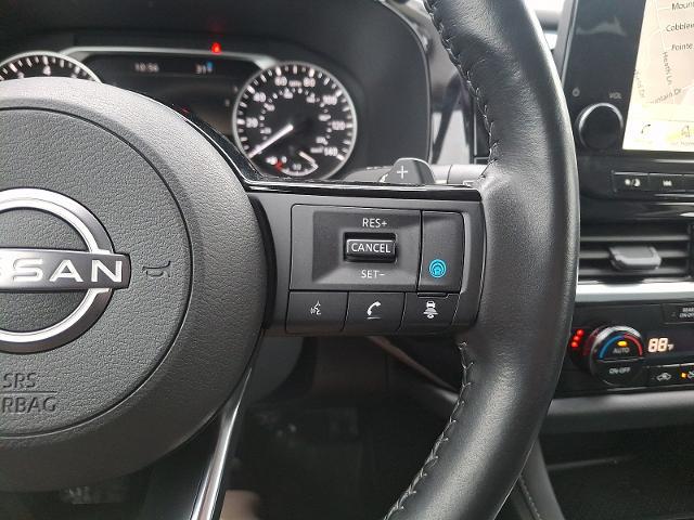 2023 Nissan Pathfinder SL 4WD