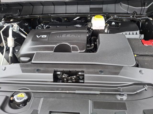 2023 Nissan Pathfinder SL 4WD