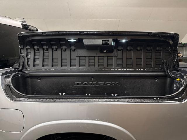 2025 Ram 1500 Tungsten Crew Cab 4x4 5'7" Box