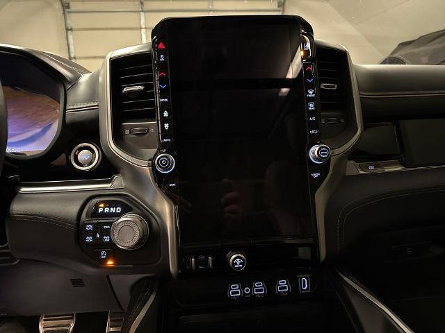 2025 Ram 1500 Tungsten Crew Cab 4x4 5'7" Box