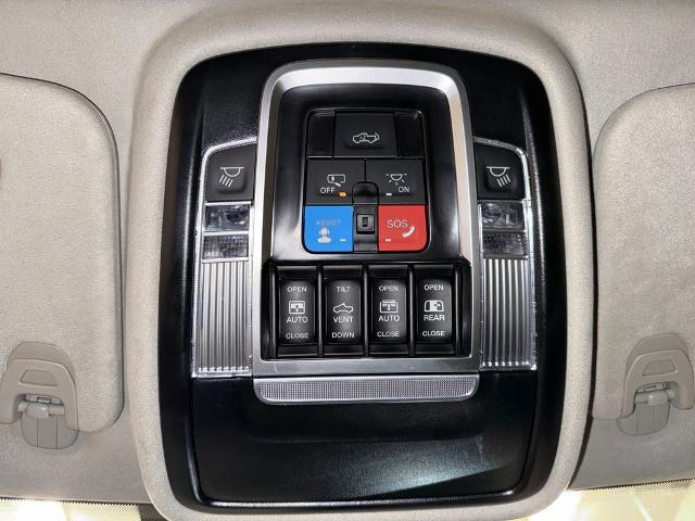 2025 Ram 1500 Tungsten Crew Cab 4x4 5'7" Box