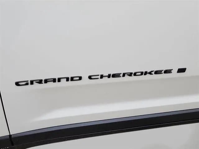 2025 Jeep Grand Cherokee GRAND CHEROKEE ALTITUDE X 4X4 2025 Jeep Grand Cherokee GRAND CHEROKEE ALTITUDE X 4X4