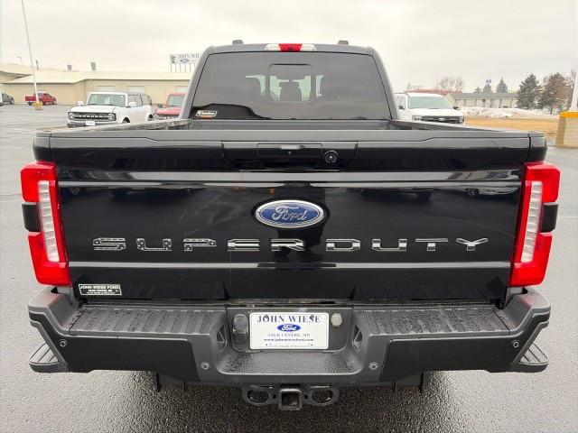 2023 Ford F-350 LARIAT