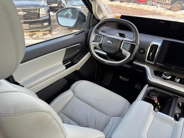 2025 Ford Expedition Platinum MAX