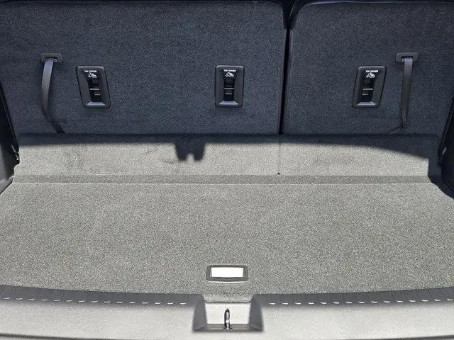 2026 GMC Acadia AT4 AWD