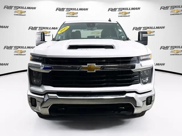 2025 Chevrolet Silverado 2500HD 4WD Crew Cab Standard Bed LT