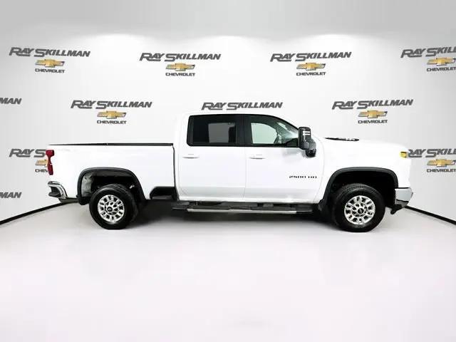 2025 Chevrolet Silverado 2500HD 4WD Crew Cab Standard Bed LT