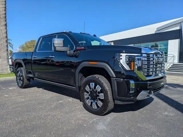 2026 GMC Sierra 2500HD Crew Cab, Standard Bed, Denali, 4WD