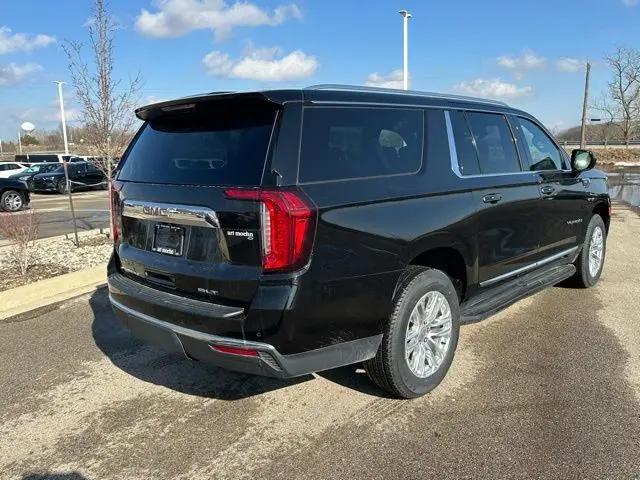 2024 GMC Yukon XL 4WD SLT