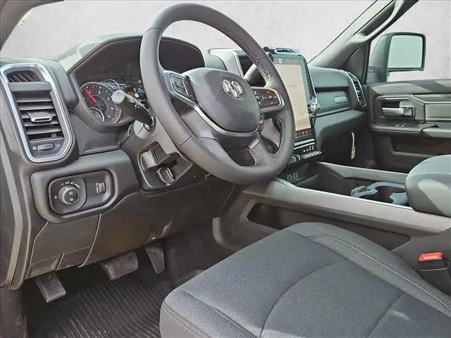 2026 Ram 3500 Big Horn Crew Cab 4x4 8' Box