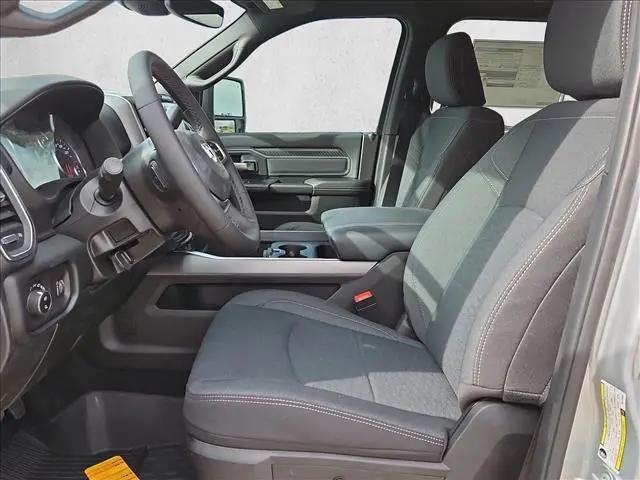2026 Ram 3500 Big Horn Crew Cab 4x4 8' Box