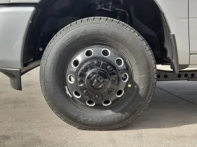 2026 Ram 3500 Big Horn Crew Cab 4x4 8' Box
