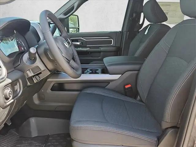 2026 Ram 3500 Big Horn Crew Cab 4x4 8' Box