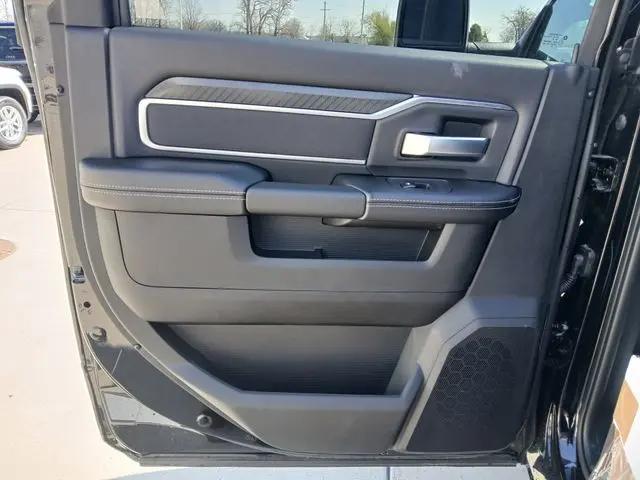 2026 Ram 2500 Big Horn Crew Cab 4x4 6'4" Box