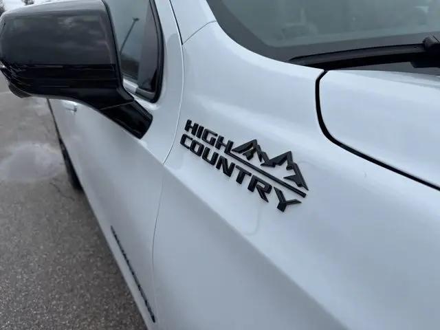 2026 Chevrolet Suburban High Country, 4WD