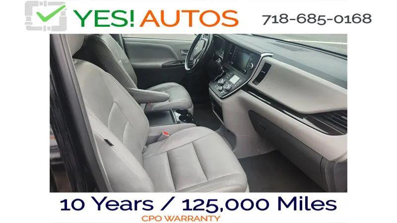 2019 Toyota Sienna XLE 8 Passenger