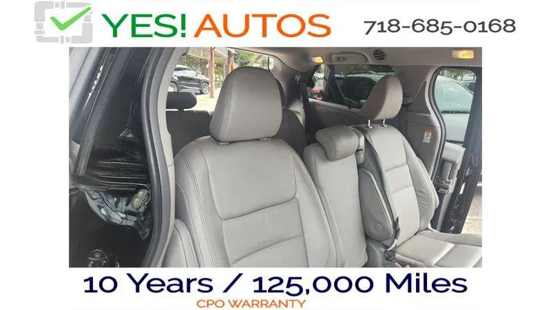 2019 Toyota Sienna XLE 8 Passenger