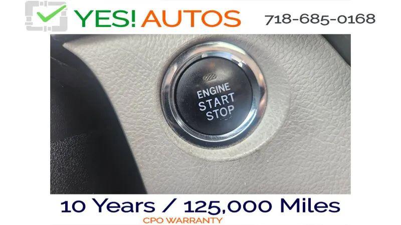2019 Toyota Sienna XLE 8 Passenger