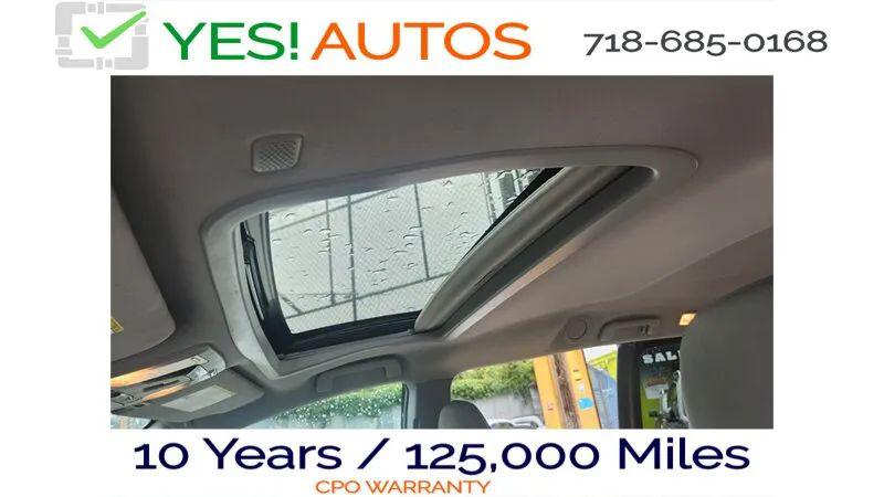 2019 Toyota Sienna XLE 8 Passenger