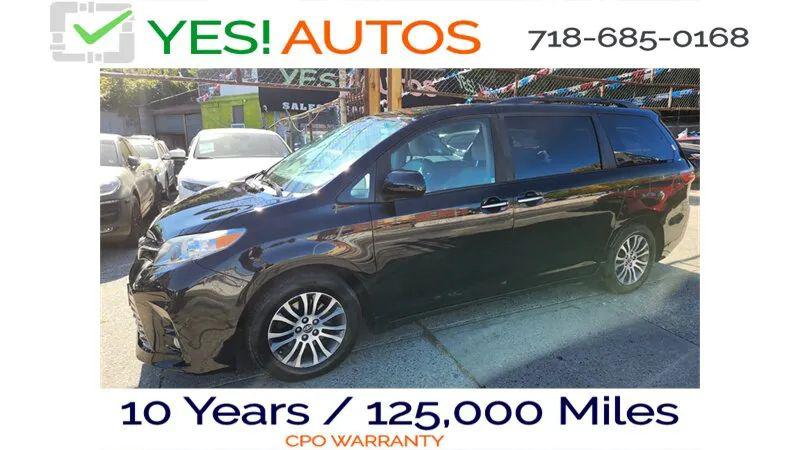 2019 Toyota Sienna XLE 8 Passenger