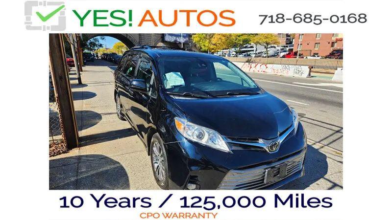 2019 Toyota Sienna XLE 8 Passenger